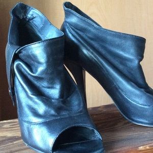 Steven by Steve Madden pumps